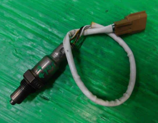 Used]O2 Sensor NISSAN Note 2018 DAA-HE12 226A0-5TA0A - BE FORWARD Auto Parts 线长450